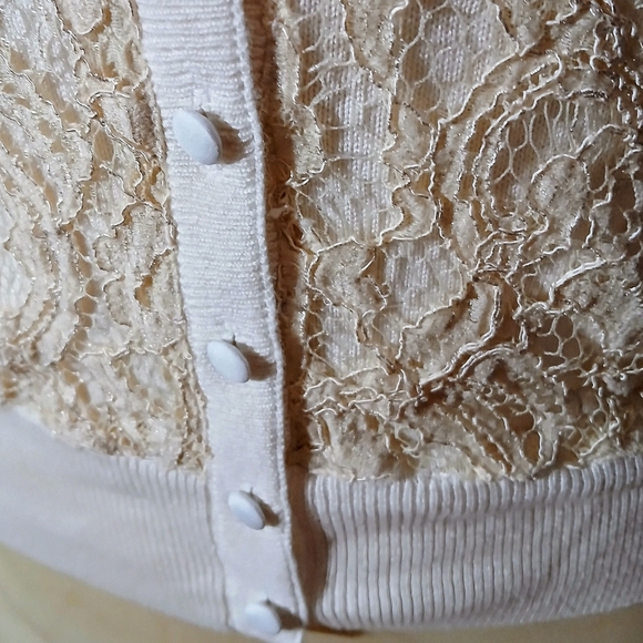 Cache Vintage Ivory Lace Overlay Cardigan Sweater Women’s S Cottagecore - Picture 3 of 8